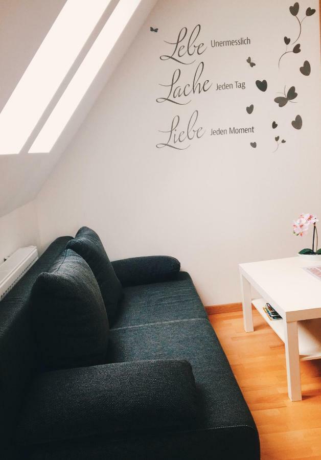 Schoene Zeit 2 Rooms Apartment With Kitchen FDH Esterno foto